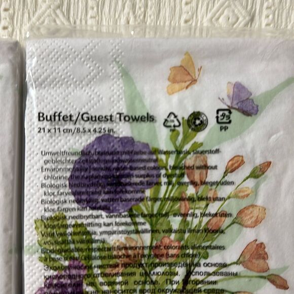 Celebrate THE HOME 32 x 2pk Guest Paper Towel Napkins Purple Coral Green Floral - Picture 5 of 7